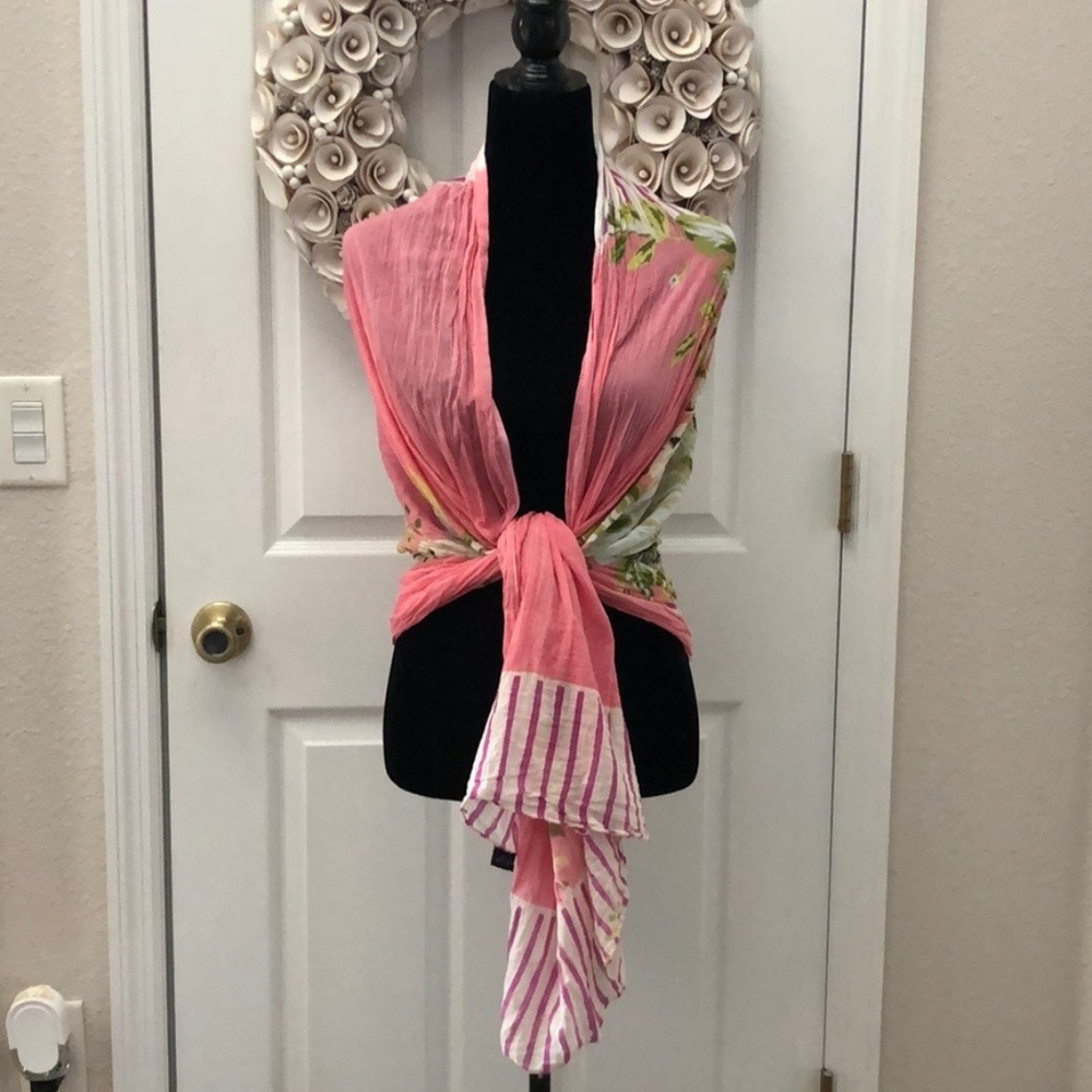 DONATED Extra-large, cotton floral scarf - Picture 4 of 6